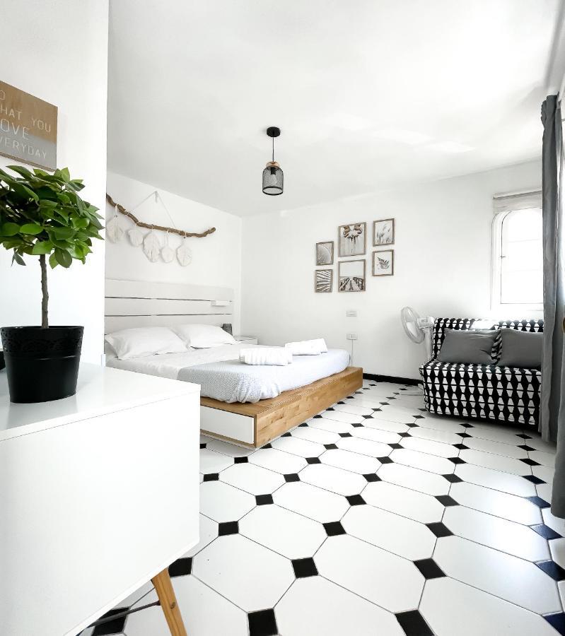 Central House Коралео Екстериор снимка