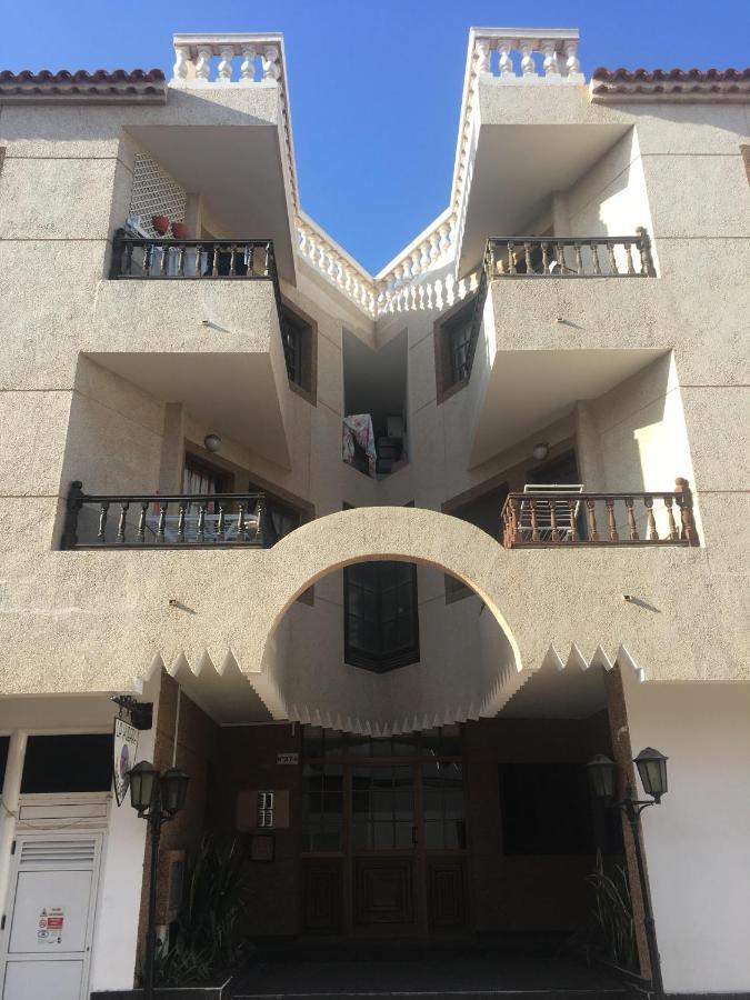 Central House Коралео Екстериор снимка