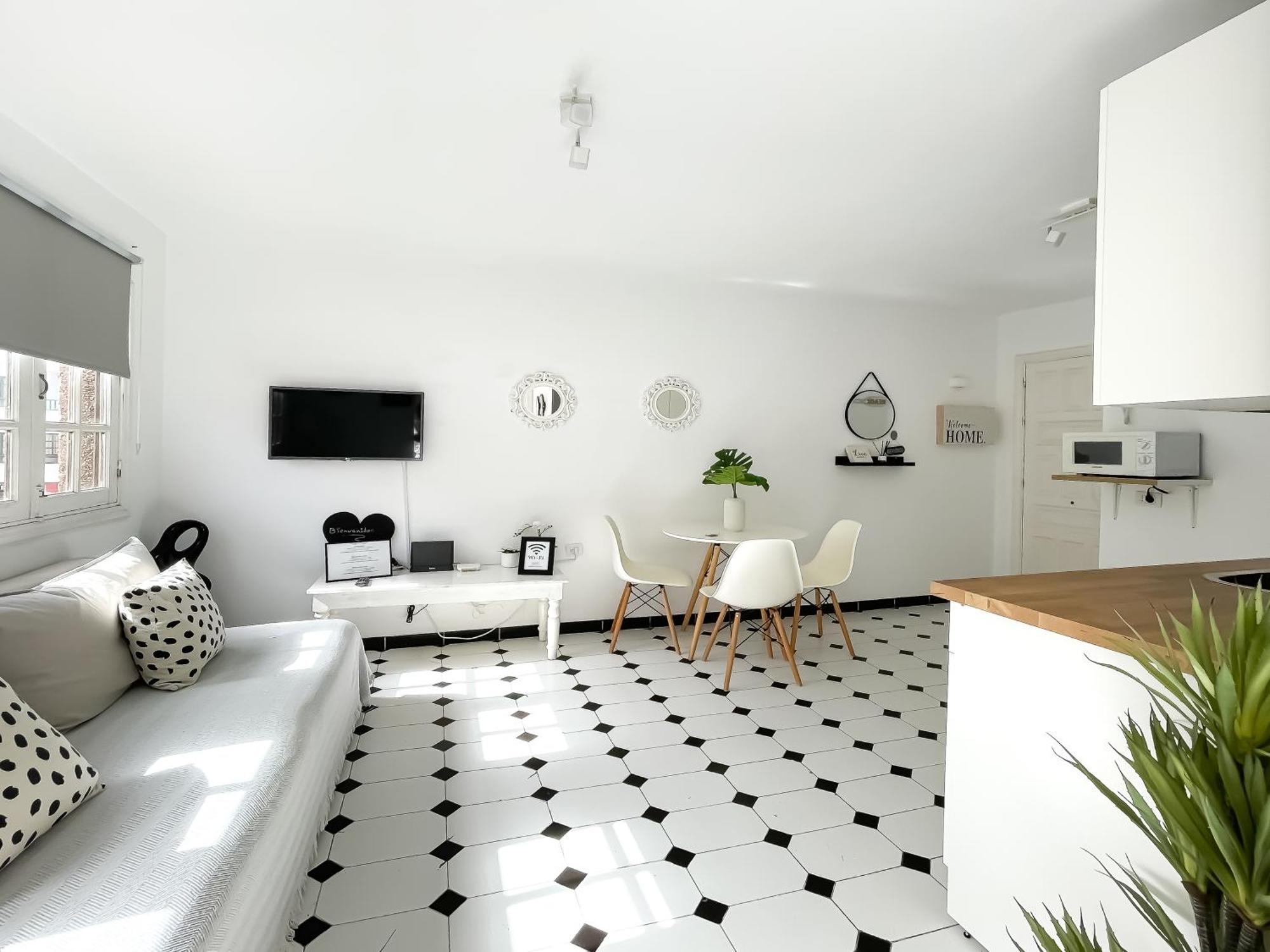 Central House Коралео Екстериор снимка